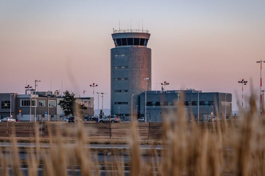 Lotnisko Rzeszów - Jasionka /Shutterstock