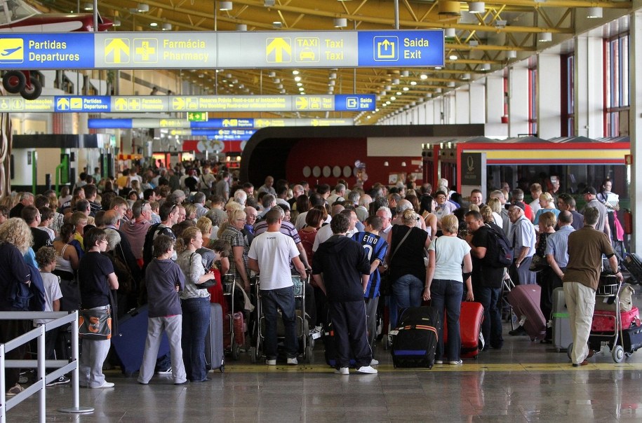 Polscy turyści utknęli w Portugalii. Wylecieli po 33 godzinach