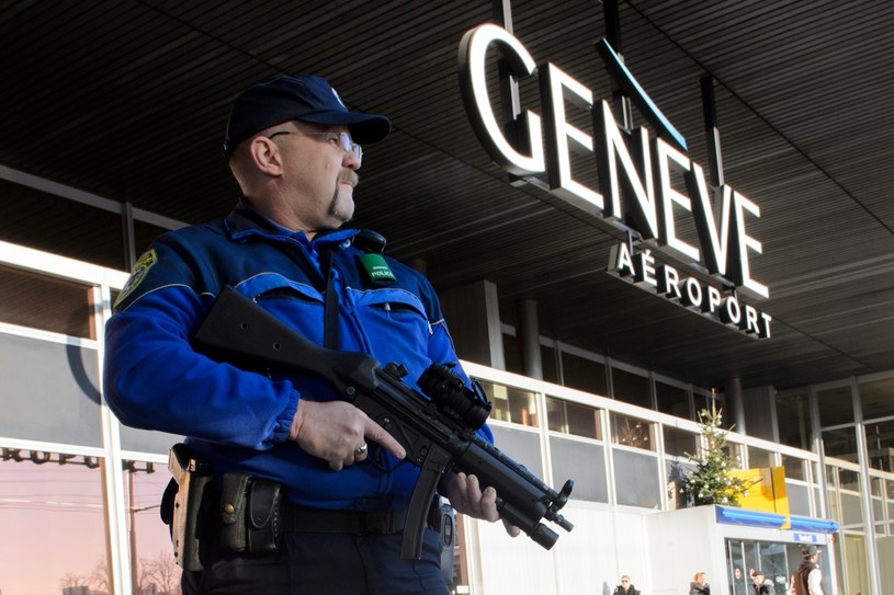 Lotnisko w Genewie /RICHARD JUILLIART /AFP