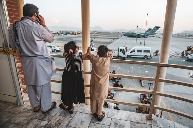 Lotnisko w Kabulu na zdjęciu ilustracyjnym /U.S. Marine Corps/Associated Press /PAP/EPA