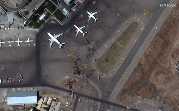 Lotnisko w Kabulu /MAXAR TECHNOLOGIES HANDOUT /PAP/EPA