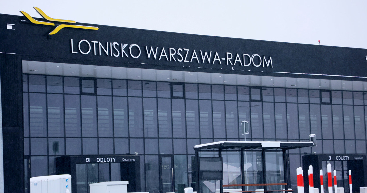 Lotnisko w Radomiu traci kolejne połączenia. /Pawel Wodzynski/East News /East News