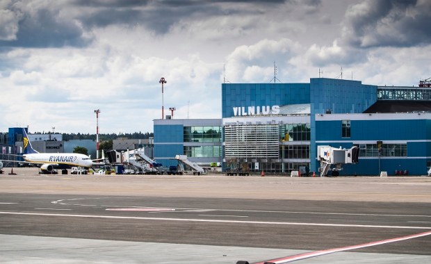 ​Lotnisko w Wilnie ponownie zamknięte. Władze mówią o "ataku hybrydowym"