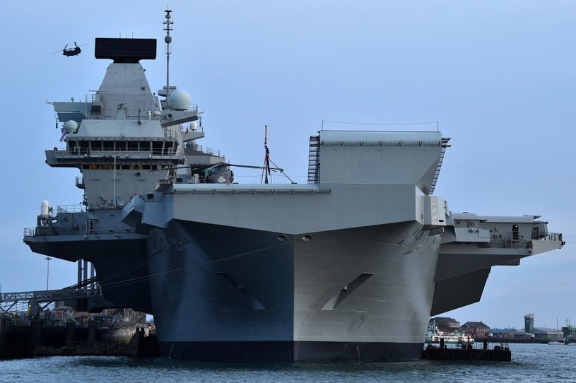 Lotniskowiec HMS Queen Elizabeth /AFP
