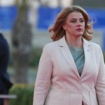 Łotwa traci rząd. Dymisja gabinetu premier na pół roku przed wyborami
