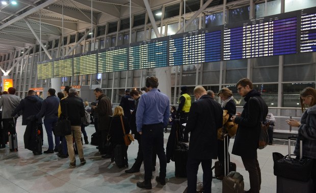 Loty pomiędzy Polską i Francją odwołane. Strajkują pracownicy Air France 