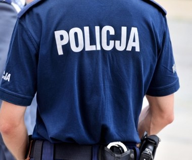 "Łowcy pedofilów" namierzyli policjanta. Reakcja komendy
