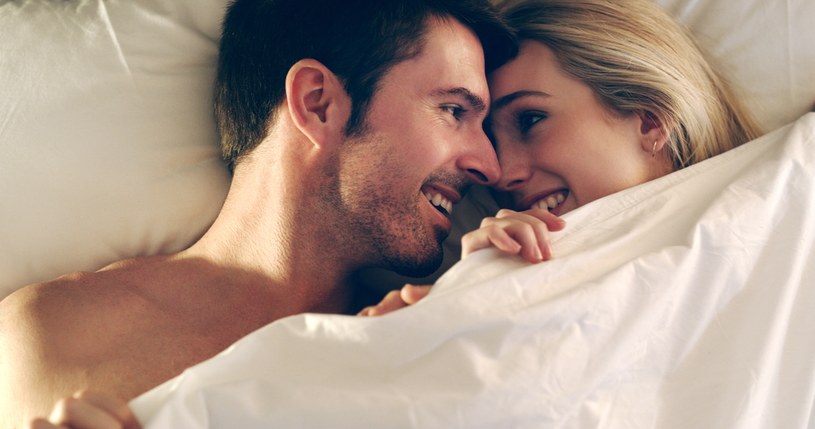 Łóżkowe igraszki wpływają na naszą kondycję i stan zdrowia. Jaką pozycję seksualną wybrać tak, aby jak najwięcej zyskać? /123RF/PICSEL