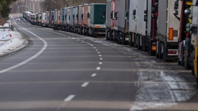Lubelskie: Z powodu protestu rolników zwiększyła się kolejka tirów do przejść z Ukrainą