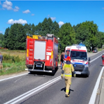 Lubienia: Wjechał w rodzinę na chodniku. Kobieta w ciąży nie żyje