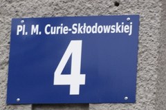 Lublin: Curie-Skłodowska czy Skłodowska-Curie