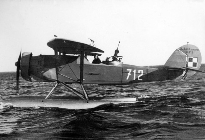 Lublin R-XIII - samolot, który nie poradził sobie na poleskich bagnach. Wstępnie miał być na wyposażeniu lotniskowca /Narodowe Archiwum Cyfrowe /materiały prasowe