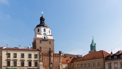 Lublin: Znikają drewniane stragany z ulicy Bramowej 