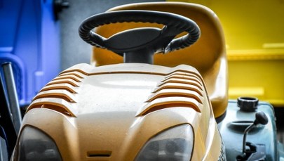 Lubuskie: Jechał kosiarką, ale trawy nie ścinał. Pijany 50-latek zatrzymany