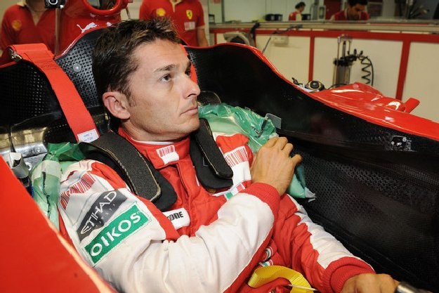Luca Badoer po 20 latach odchodzi z teamu Ferrari /AFP