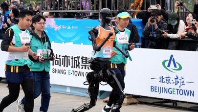 ​Ludzie i roboty wystartowali w jednym maratonie. Kto wygrał?