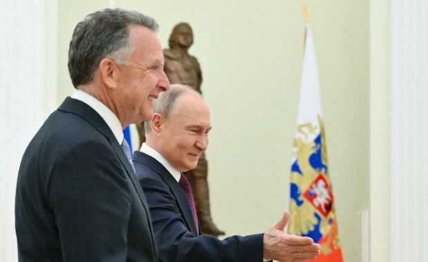 Ludzie Trumpa chcą do Rosji. UE zamierza wejść do gry o Ukrainę