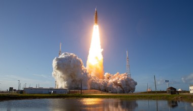 Ludzie wracają na orbitę Księżyca. Artemis II wystartował