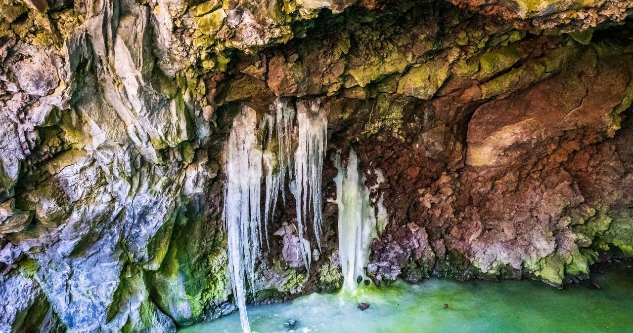 Ludzie wykorzystywali Lodową Jaskinię już w 1200 r p.n.e. /dconvertini /CC BY-SA 2.0