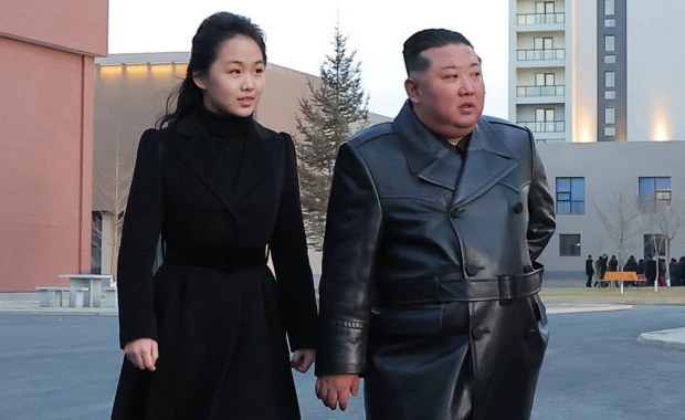 "Ludzka tarcza"? Coraz więcej spekulacji wokół sukcesji córki Kim Dzong Una