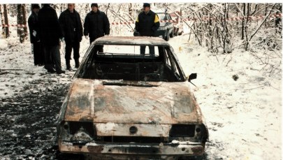 Ludzkie szczątki w spalonym aucie. Policjanci z Archiwum X wracają do sprawy 