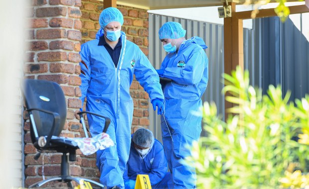 Ludzkie szczątki w zlicytowanych walizkach. Policja: To dzieci