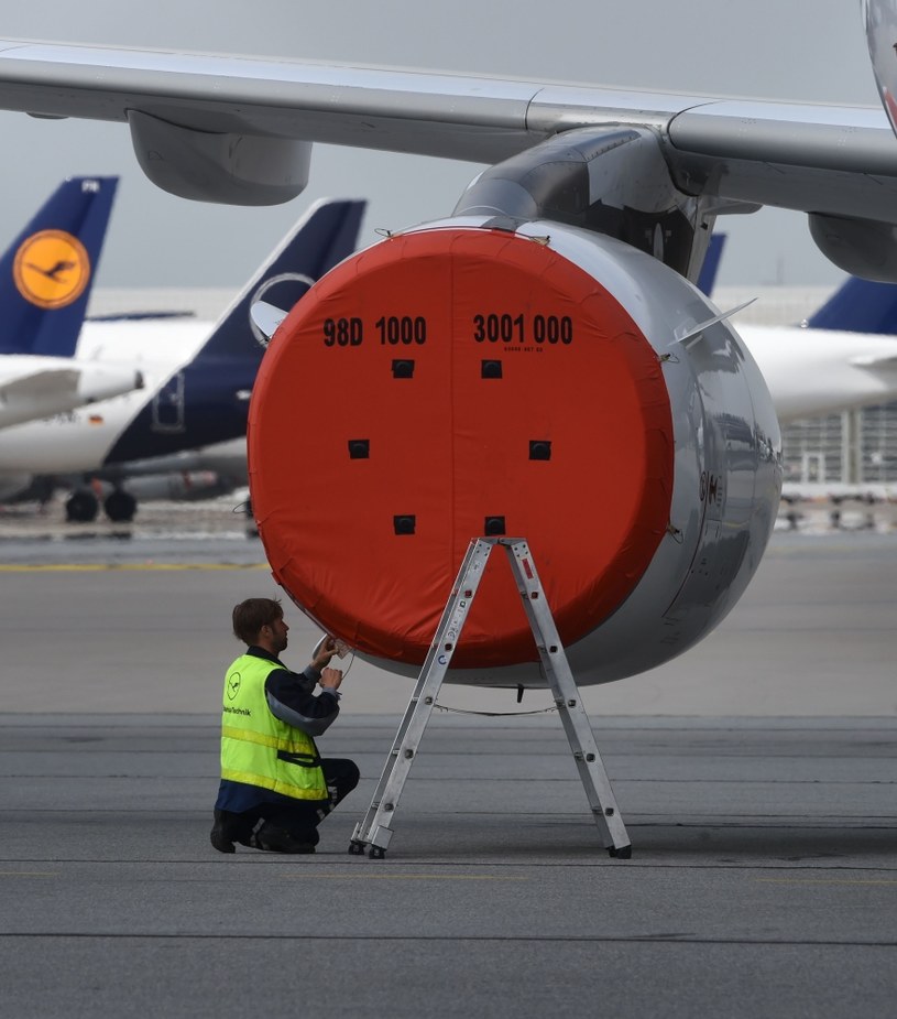 Lufthansa wpadła w tarapaty /AFP