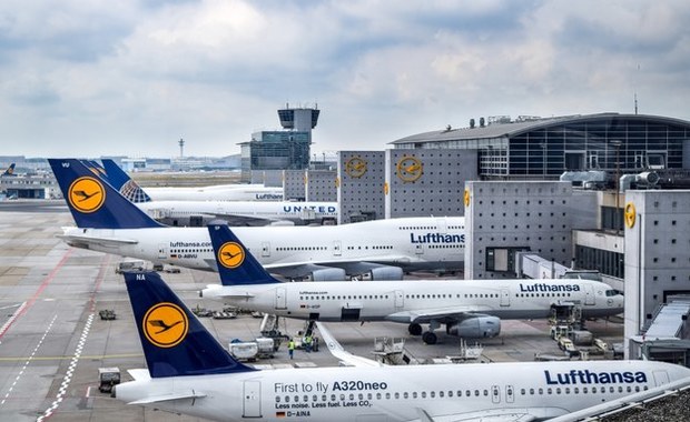 Lufthansa wprowadza dodatkową opłatę za bilety. Chodzi o ekologię