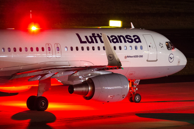 Lufthansa wzywa pilotów do powrotu do rozmów /Marcel Kusch / dpa /AFP
