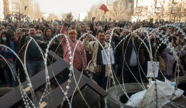 Ługańsk: Nie było szturmu, trwają negocjacje
