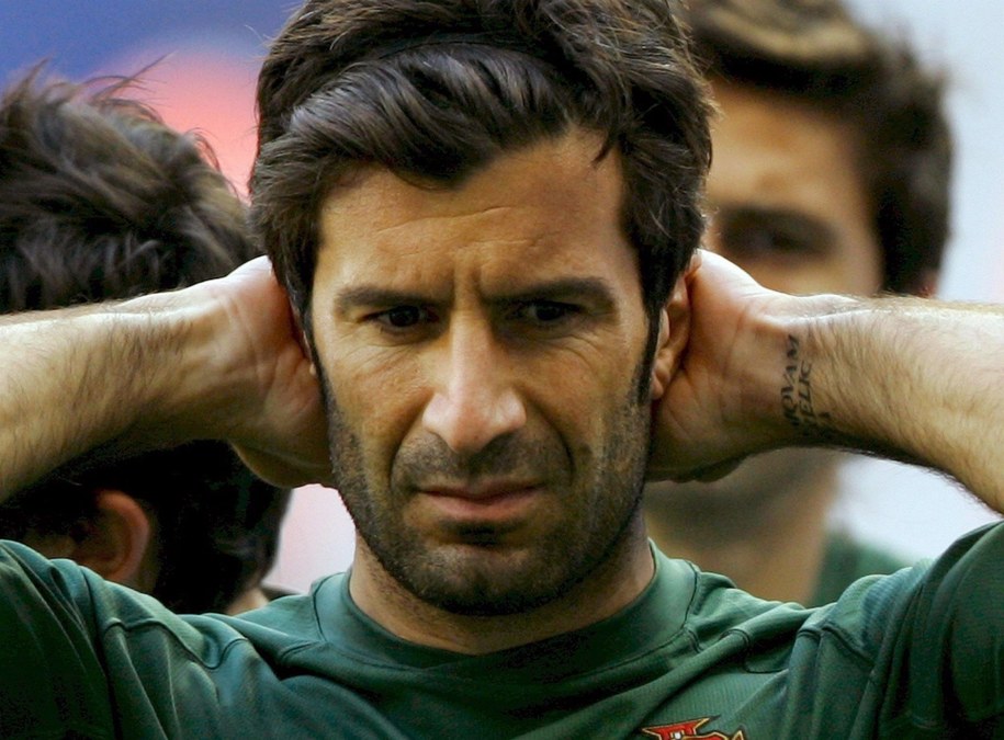 Luis Figo na szefa FIFA? /MATTHIAS SCHRADER  /PAP/EPA