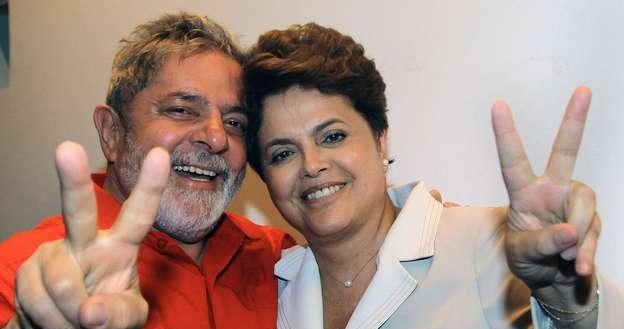 Luiz Inacio Lula da Silva (L), poprzedni prezydent Brazylii i Dilma Rousseff (P), głowa państwa /AFP