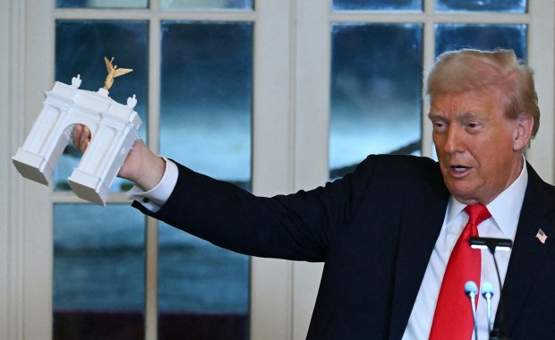 „Łuk Trumpa” ma stanąć w Waszyngtonie. Kiedy ruszy budowa?