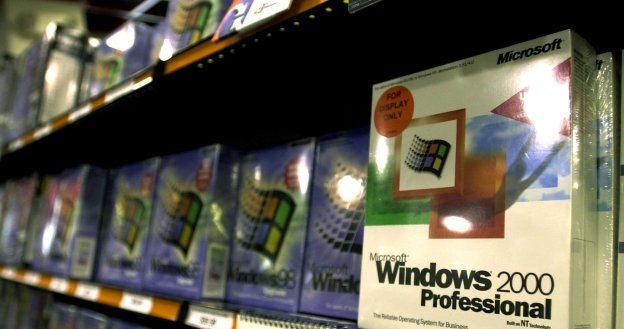 Luka odkryta przez 2X Software zagraża wszystkim wersjom Windows, począwszy od edycji 2000 /AFP