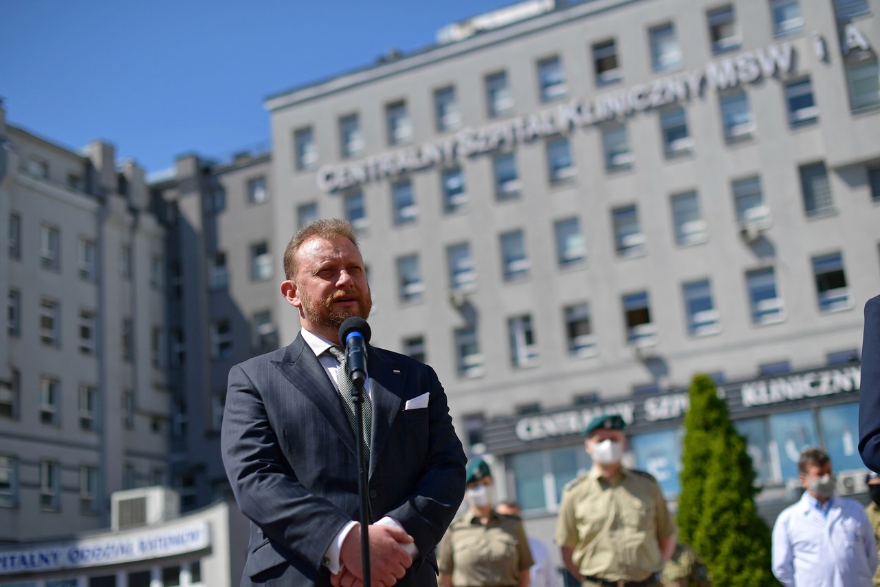 Łukasz Szumowski: Pamiętam jak walczyliśmy zębami i pazurami o dostawę każdego towaru