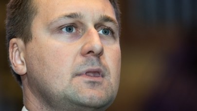 Łukasz Zbonikowski zawieszony w PiS. Według mediów, miał pobić żonę