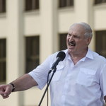 Łukaszenka nakazuje uszczelnienie granicy. Mówi o groźbie konfliktu