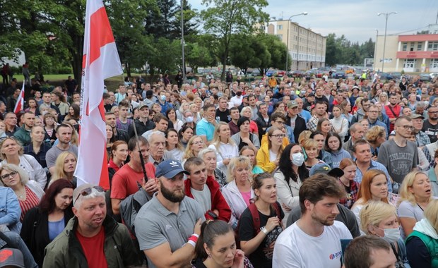 Łukaszenka o protestach na Białorusi: Utworzono centrum pod Warszawą