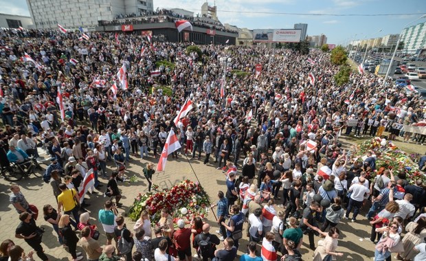 Łukaszenka twierdzi, że Putin w razie potrzeby pomoże Białorusi