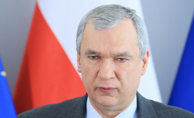 "Łukaszenka został zmuszony". Łatuszka o uwolnieniu Poczobuta