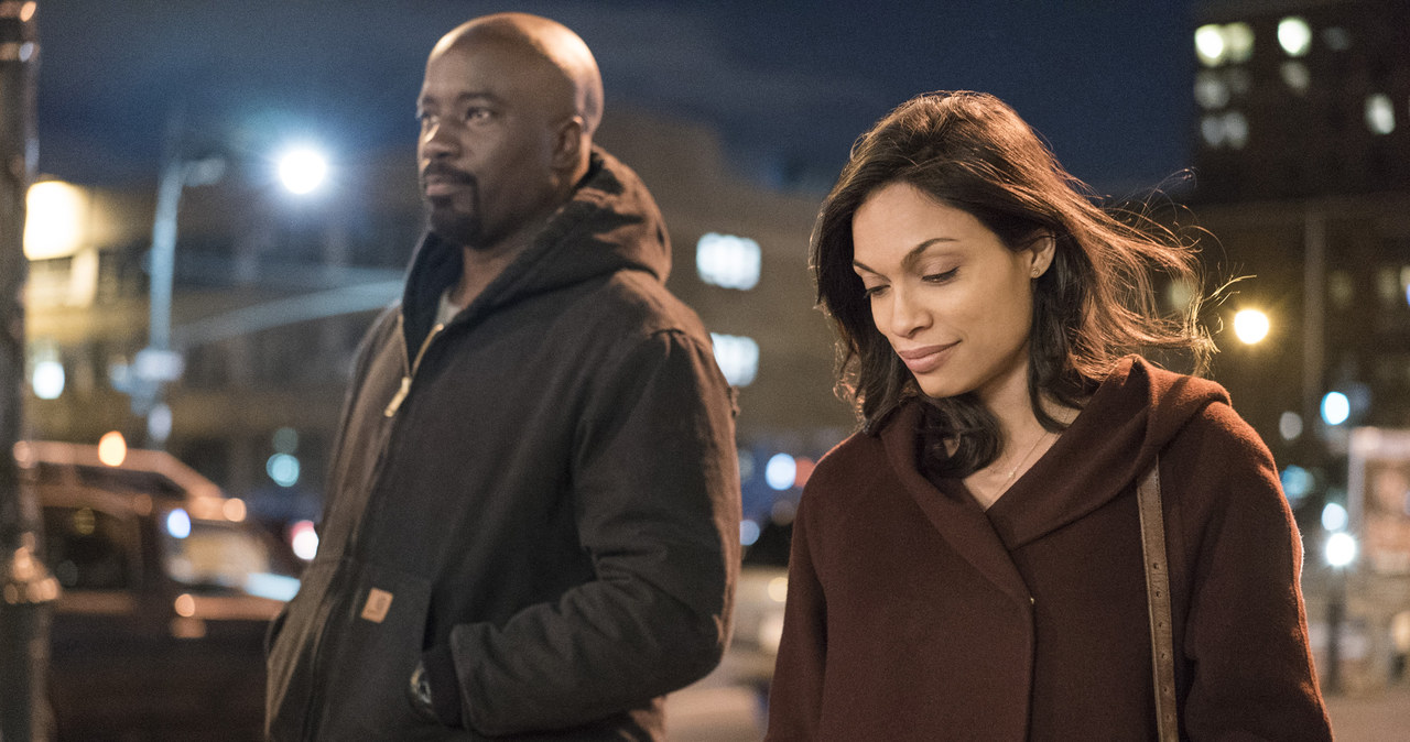 Luke Cage (Mike Colter), Claire Temple (Rosario Dawson) /Myles Aronowitz/Netflix /materiały prasowe