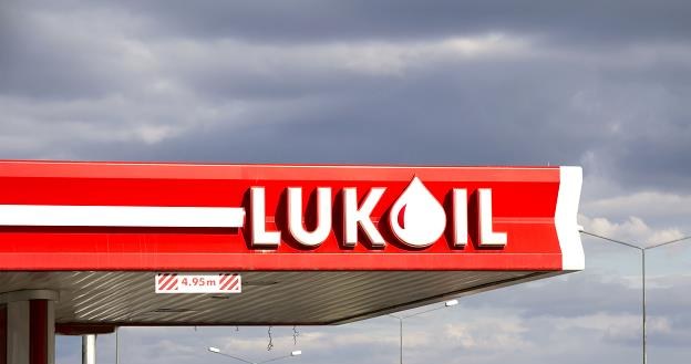 Lukoil musi przeprosić polską spółkę BZA SA, ale to nie koniec sporu /&copy;123RF/PICSEL