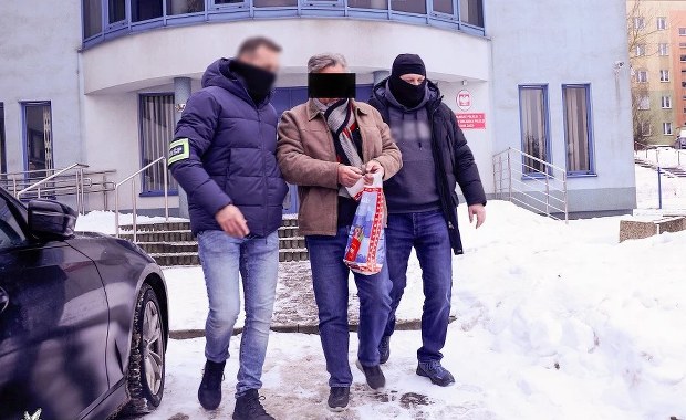 Luksusowe podróże i łapówki za kontrakty NATO. Zatrzymania w Polsce i na Litwie