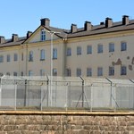 Luksusowe więzienia w Szwecji przepełnione. Rząd podjął decyzję 