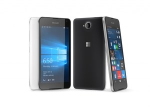Lumia 650 - smartfon z Windows 10