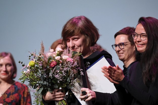 Lureatka Olga Hund podczas gali wręczenia Nagrody Conrada za najlepszy ubiegłoroczny debiut prozatorski /	Jacek Bednarczyk   /PAP