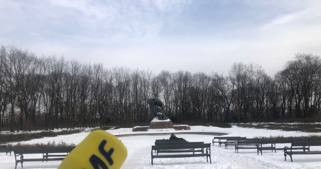 ​Luty 2020 vs. luty 2021. "Szykuje się ocieplenie"