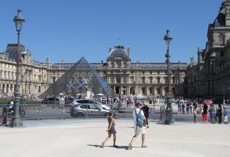 Luwr w Paryżu /Marek Gładysz /RMF FM