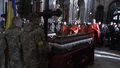 Lwów: Pogrzeb trzech poległych ukraińskich żołnierzy 