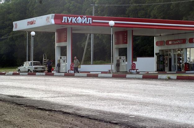 Lwów, stacja benzynowa firmy Łukoil. Fot. Witold Rozbicki /Reporter